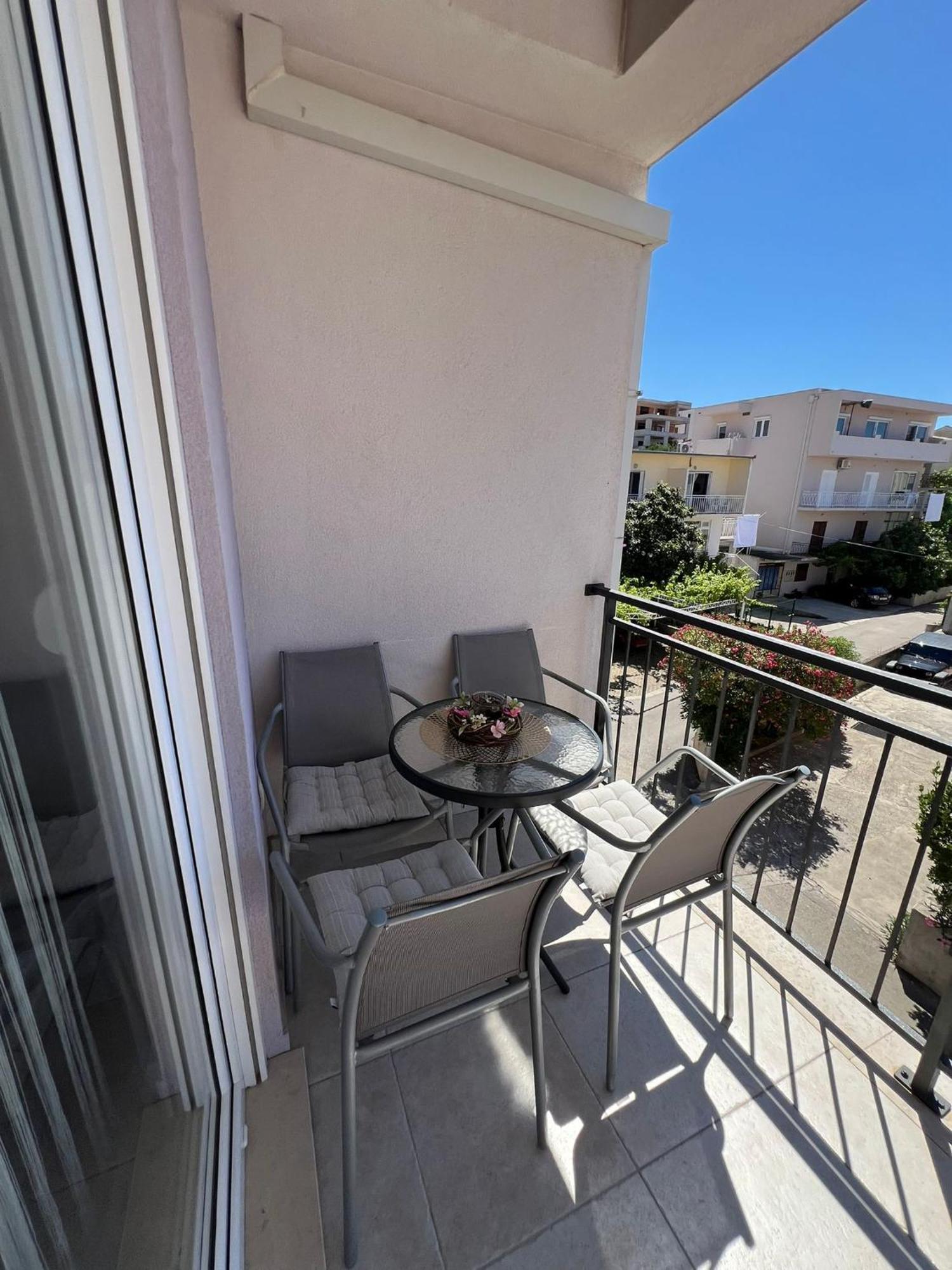 City Apartments Nada Makarska Esterno foto